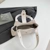 New Retro Rivet Tote Bag Fashionable and Personalized Shoulder Underarm Bag For Women Trend Large Capacity Purse and Handbags AVE