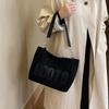 Fashion Letter Handheld Large Bag Contrasting Colors Popular New Simple Shoulder Bag Large Capacity Commuter Trendy Tote Bag