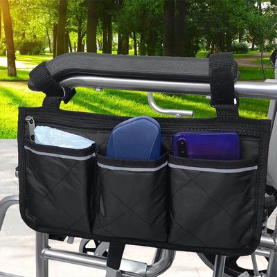 Invalidné vozíky, barle a chodítka