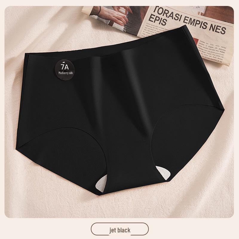 "Bonas Women's Seamless Mid-Waist Triangle Sports Shorts with Mulberry Silk Antibacterial Crotch"