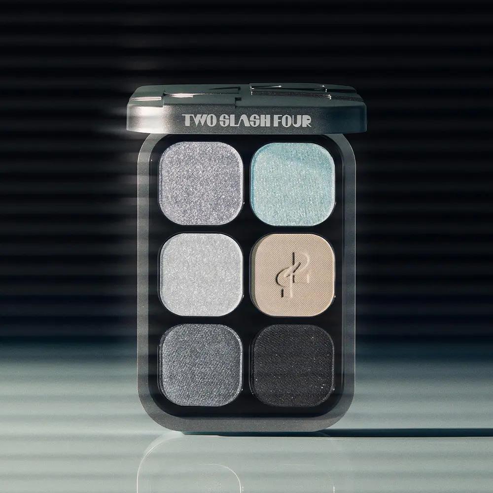 Too Slash Four Ode Balance Eye Palette SILVER CHROMA серебряный