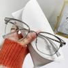 Anti Blue Light Glasses, Ultra Light and Comfortable, Retro Eyebrows, Business Men's Trendy Glasses