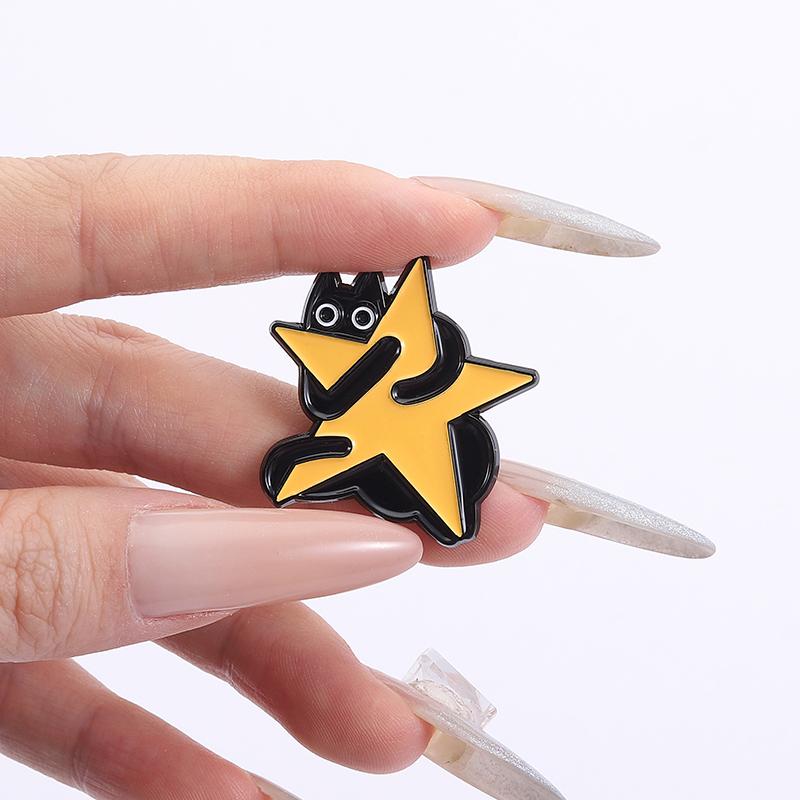 Black Cat Christmas Tree Enamel Pin Xmas Stocking Star Cute Animal Holiday Kitten Brooches Lapel Badge Jewelry Gifts for Friends
