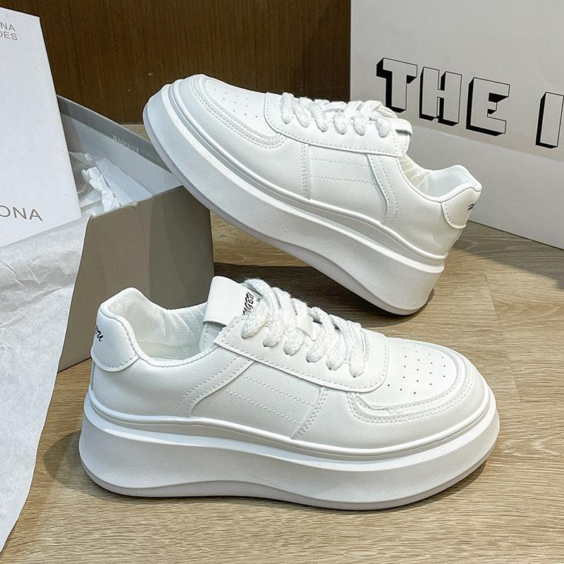 Little White Shoes Women's 2025 New Student Light Casual Versatile Board Shoes Trend Ins Sports Style Platform Single Shoes