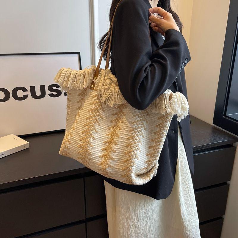 Large Capacity Women's Korean Style Fringed Shoulder Versatile Student School Commuter Canvas Tote Bag