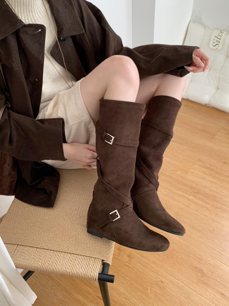 Inner heightening boots women's 25 new autumn retro versatile stacking boots belt buckle slim tall knight boots