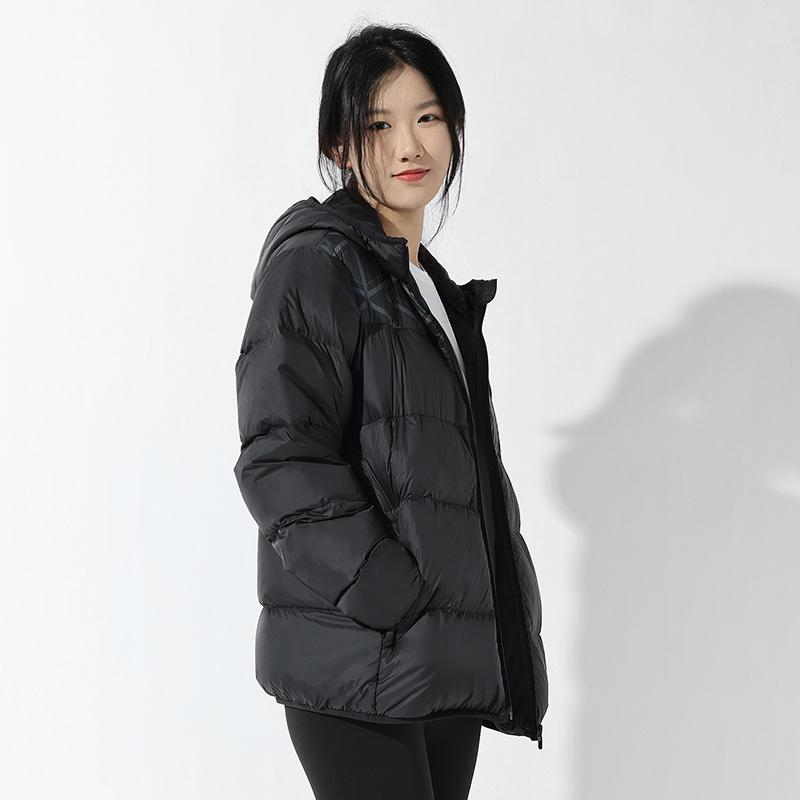 Li Ning Stolní tenisová série Teplá Větruodolná Barevný blok Tištěné logo Bunda s kapucí Krátká péřová bunda Unisex Bunda Černá AYMT023-2