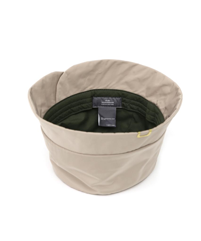 Eondeokeonteulolseutyudio Short Brim Bucket Hat Tulip Bucket / Memory / Beige