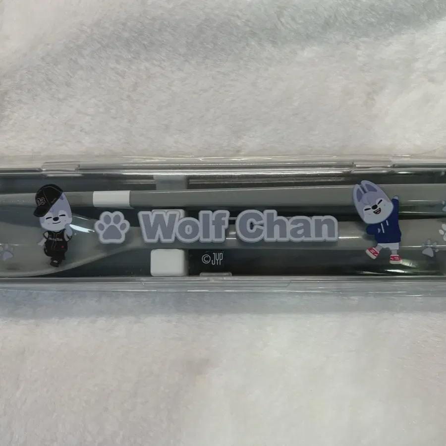 

Набор столовых приборов Straykids Skzoo Wolfchan