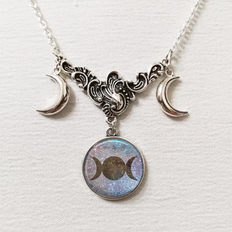 Retro Fashion Sliver Color Triple Moon Goddess Crescent Moon Crystal Glass Pendant Necklace for Women Amulet Charm Jewelry Gifts