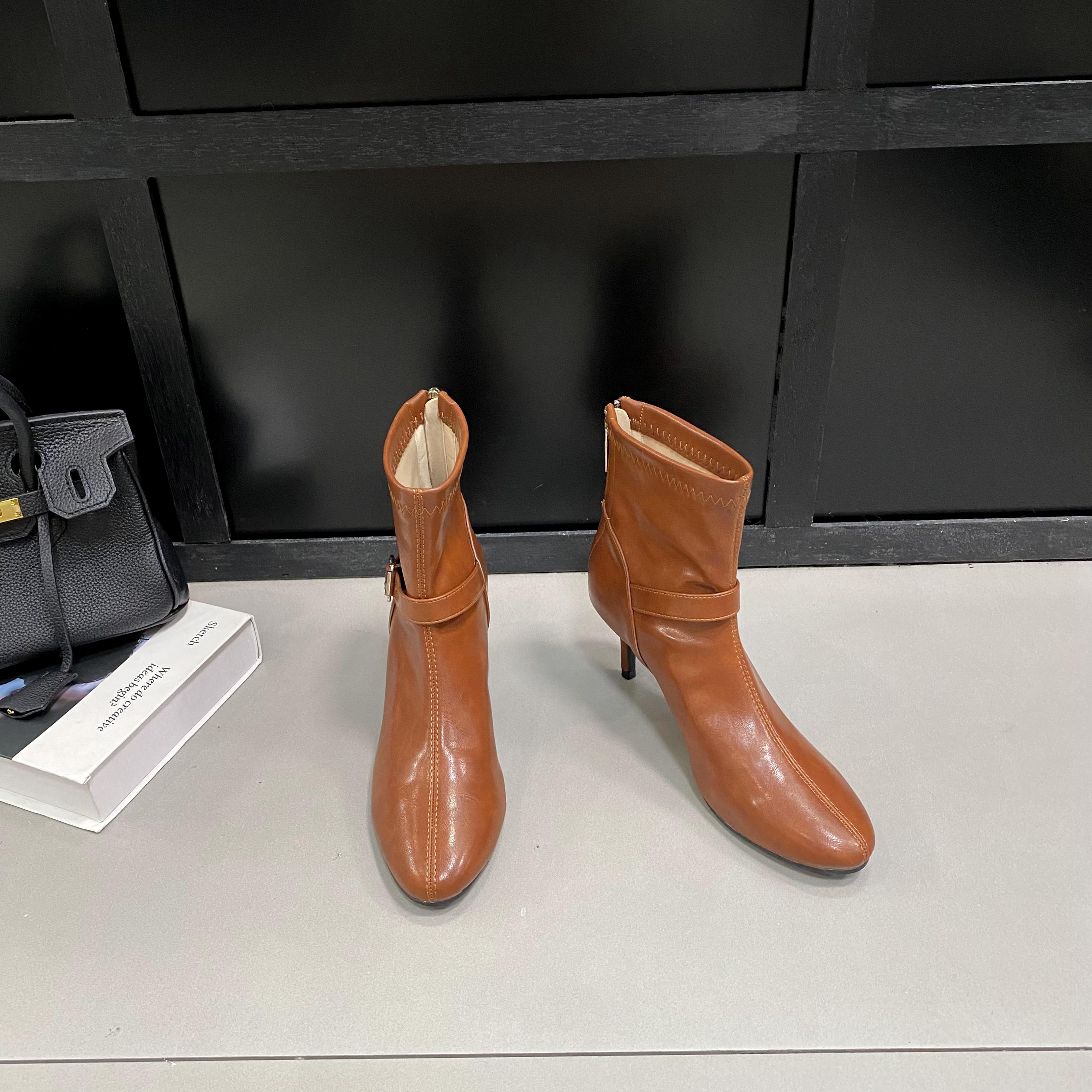 

Мода Bailamos 2024 Зима Бренд Женские Ботильоны Мода Острый Носок Дамские Элегантные Короткие Ботинки Тонкий Высокий Каблук Платье Челси Туфли 39 коричневый