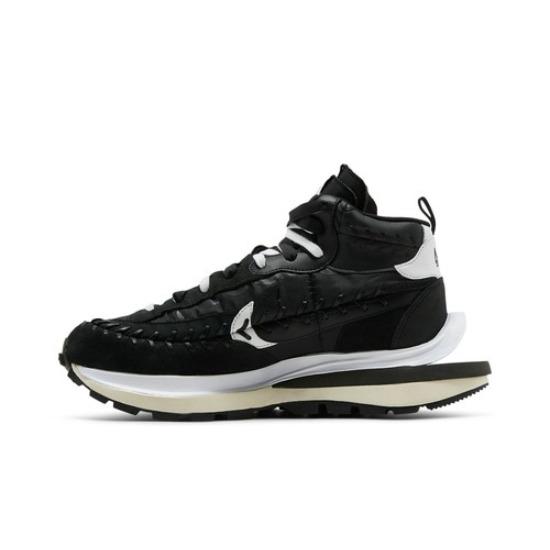 

Nike sacai x Jean Paul Gaultier x VaporWaffle Black DH9186-001 EU 36 чёрный