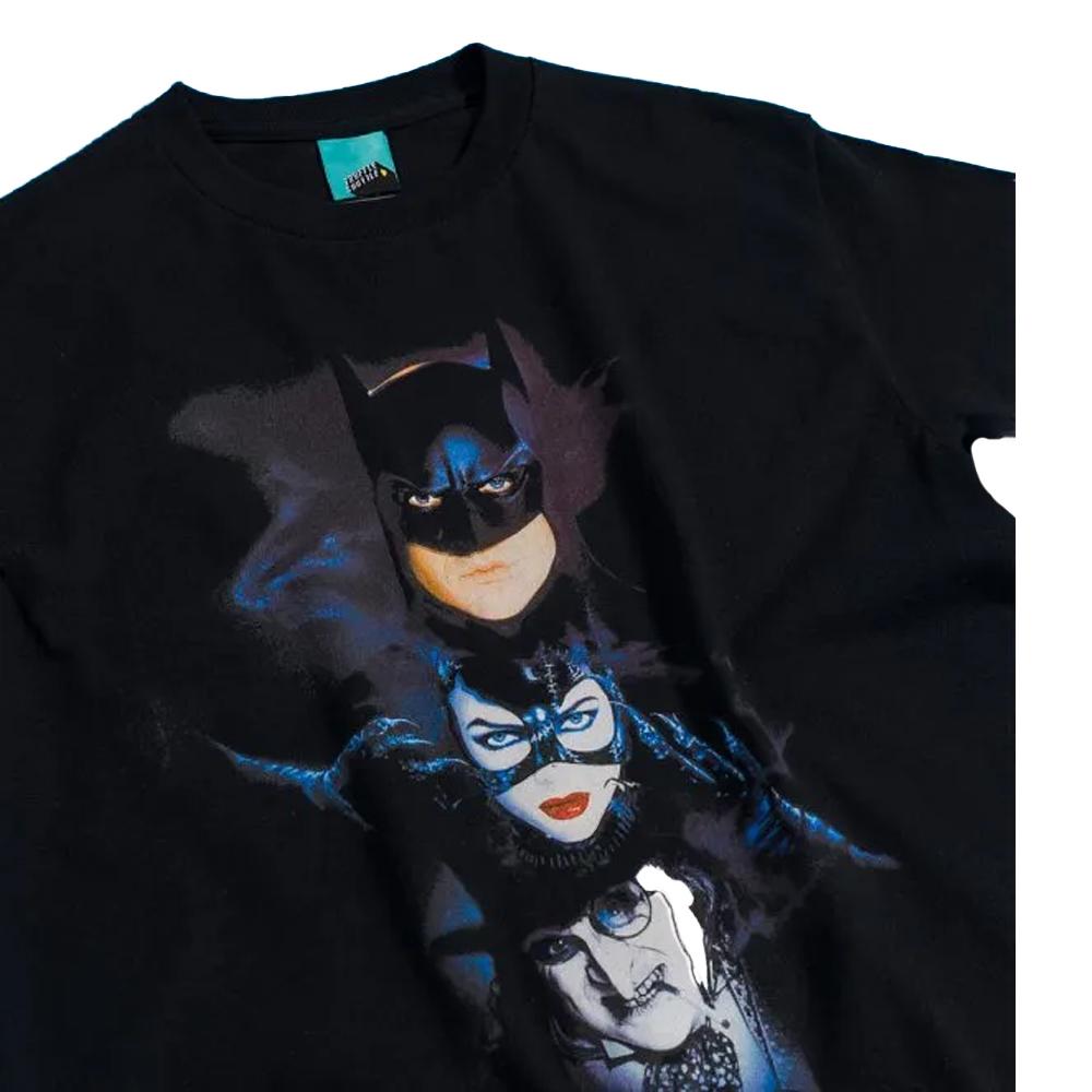 Batman Returns Unisex Adult Movie Poster T-Shirt