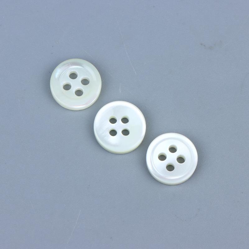 4 Holes Polished Freshwater River Shell Buttons Small Round Thin Edge Durable for Shirts Blouses Handmade Apparel Making