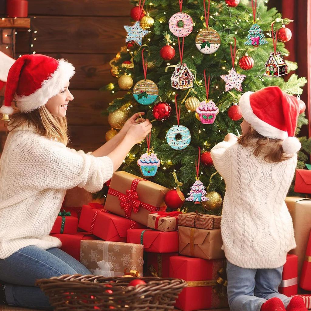 Christmas Ornaments 24 Pieces Party Decoration 2D Double-Sided Printing Donut Cake Christmas Tree Decorations For Winter Holiday