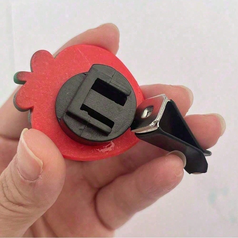 1pc Car Air Vent Aromatherapy Clip, Cute Strawberry Design Car Air Freshener, Fragrance Diffuser, Car Interior Decoration