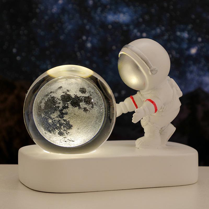 Creative Astronaut Night Light with Crystal Ball Base - Moon Festival Gift Ornament