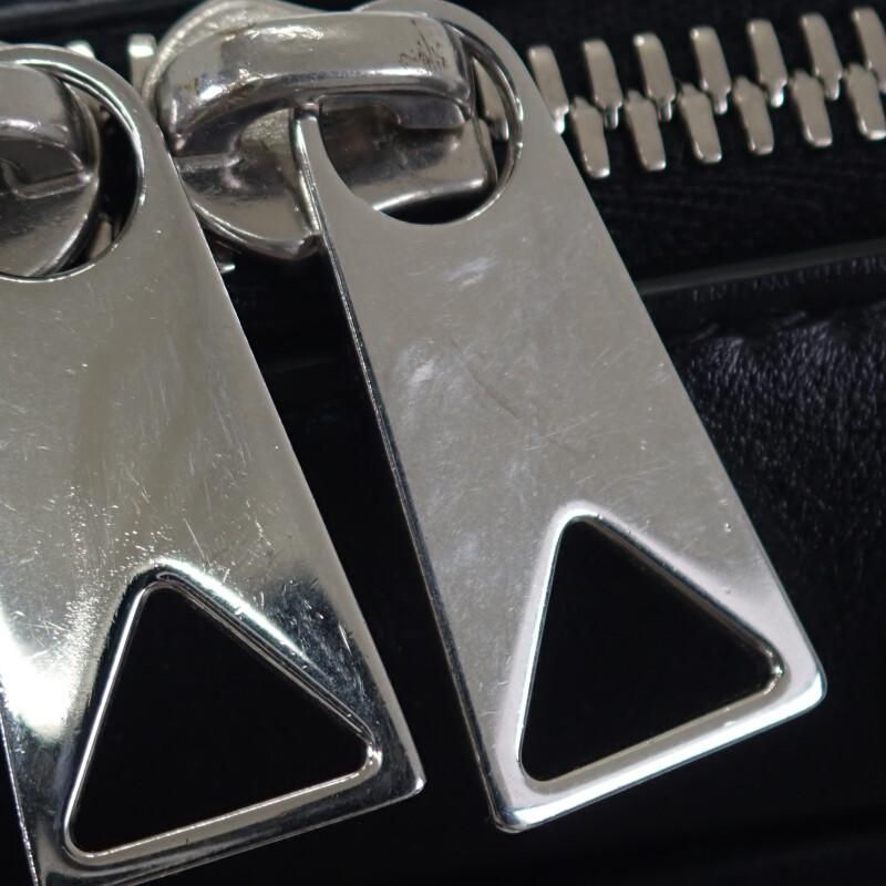 Bottega Veneta 755925V2HL18803 Shoulder Bag Black Calfskin Mens