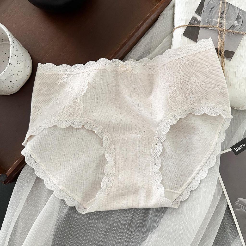 9366 Beautiful 3D Lace Jacquard Cotton Women's All-Cotton Class A Triangle Panties with Hip-Wrapping Extended Crotch