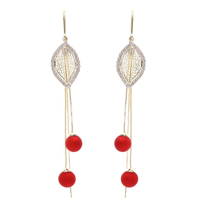 New Hollow Leaf Náušnice Statement Elegantní Red Learl Ear Line Korea Fashion Dlouhý střapec Dangler Ženy Svatební šperky