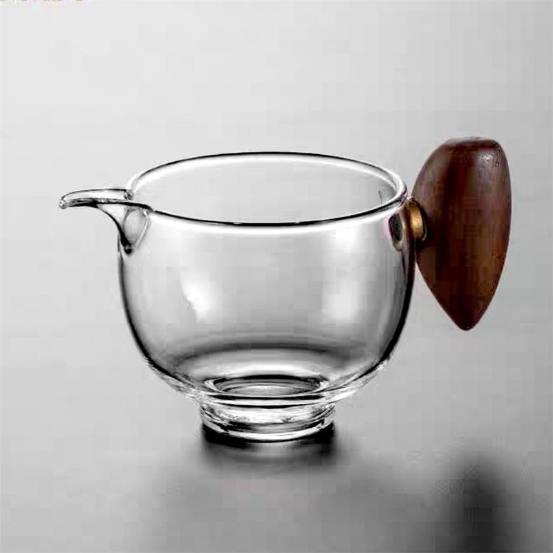 

200ML Wooden Handle Heat-resistant Glass Tea Pitcher Fair Cup Tea Mug Chahai Kung Fu Teacup Tea Set Home Pourer Glass Coffee Pot 220ml чистый