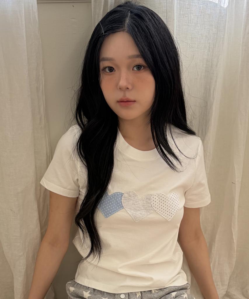 Loginaenloji Silver Dot Heart Patch Cotton T-Shirt White