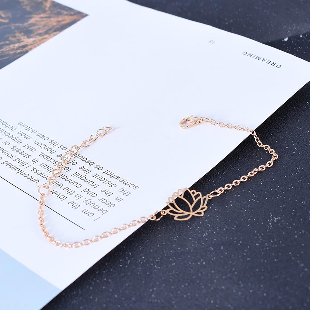 S Imple And Personalized Hollow L Otus Bracelet Fashion 2-piece Set
