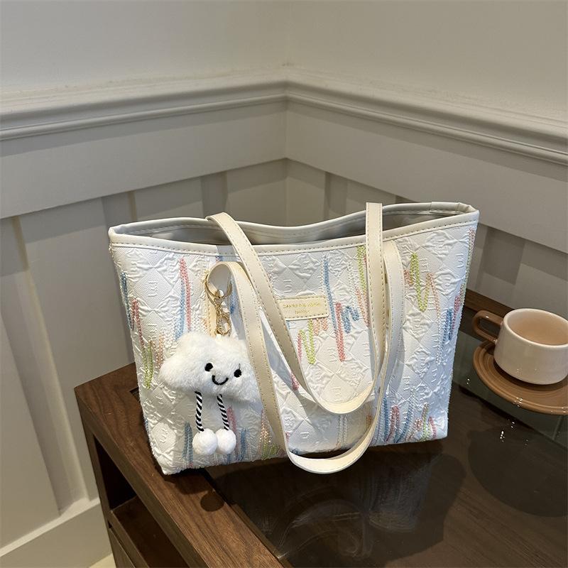 Casual commuting large-capacity bag women's new fashion college student class shoulder striped embroidered tote bag