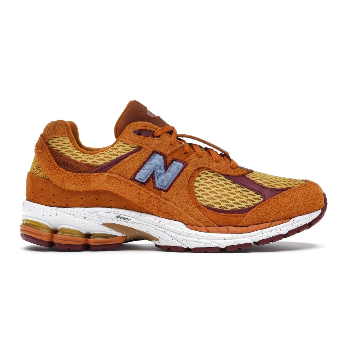 

Кроссовки унисекс New Balance Salehe Bembury x 2002R Peace Be The Journey Оранжево-оранжево-желтые ML2002R1
