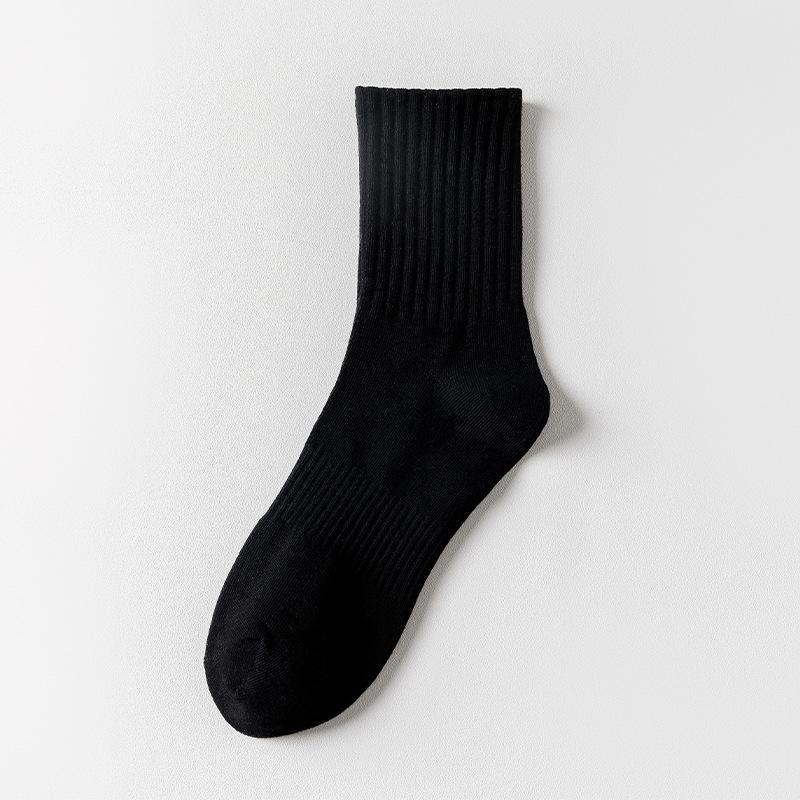 Solid-colored Cotton Socks, Men's Spring and Autumn Sweat-absorbing and Odor-proof Mid-calf Socks, Men's Versatile Sports Socks