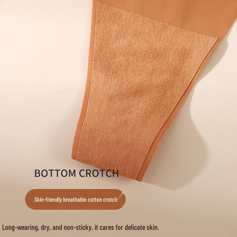 Bezešvé ledově hedvábné prodyšné dámské tanga s nízkým pasem