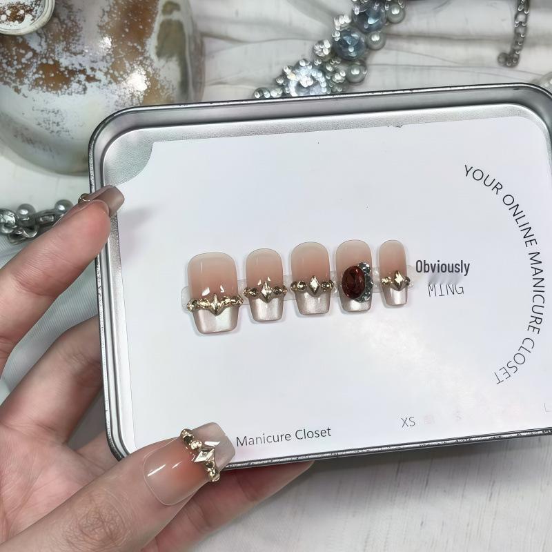 Princess of a Thousand Gold: Autumn/Winter Cat Eye Coffee Brown Luxury Handmade Nail Stickers with Sparkling Diamonds