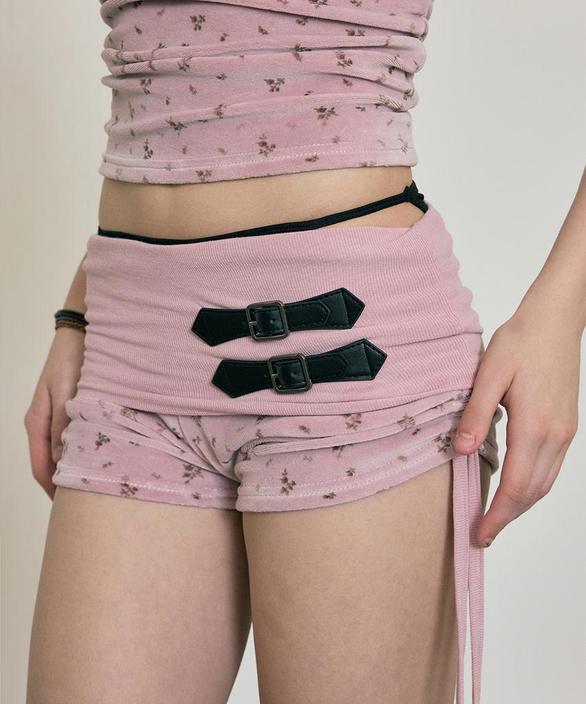 NO EXTRA TOUCH Velvet Shirred Belted Micro Shorts (Pink) / 26Smsp002Pi