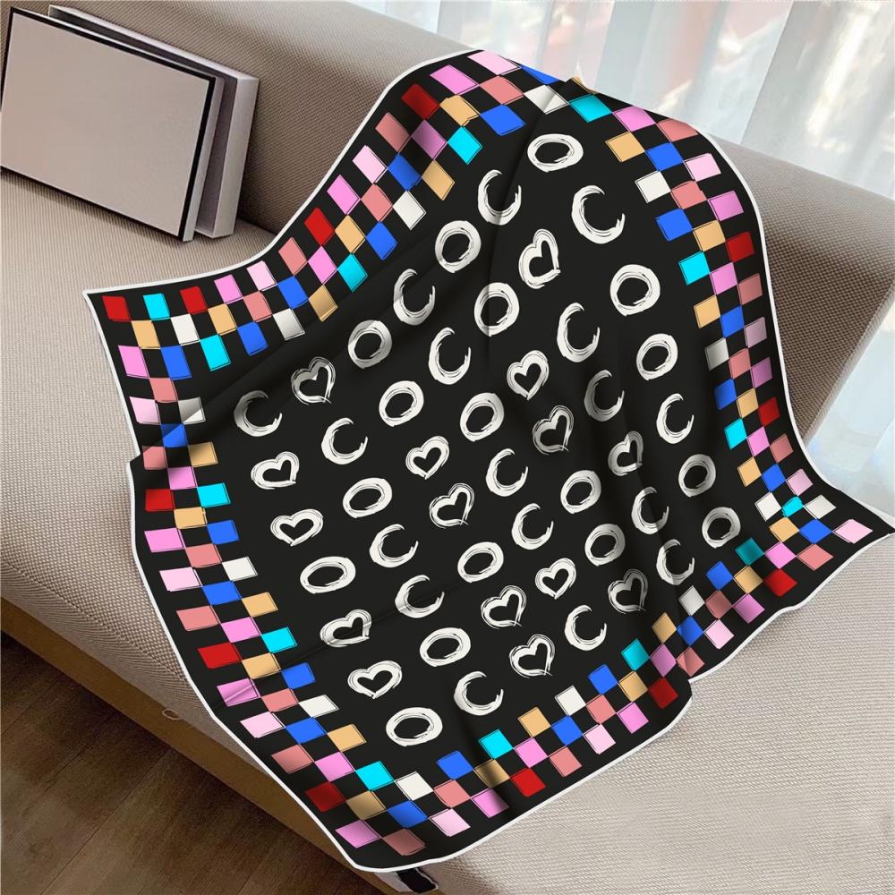 New Design Letters Flowers Printed Twill Silk Scarf Square Scarves Lady Wraps Kerchief Woman Neck Shawl Wraps Echarpes 90Cm