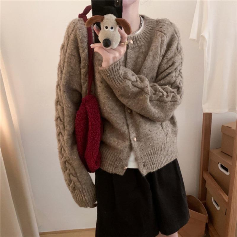 Autumn and Winter New Retro Twist Soft Waxy Sweater Jacket Women's Gentle Wind Flower Thread Knitted Cardigan Top