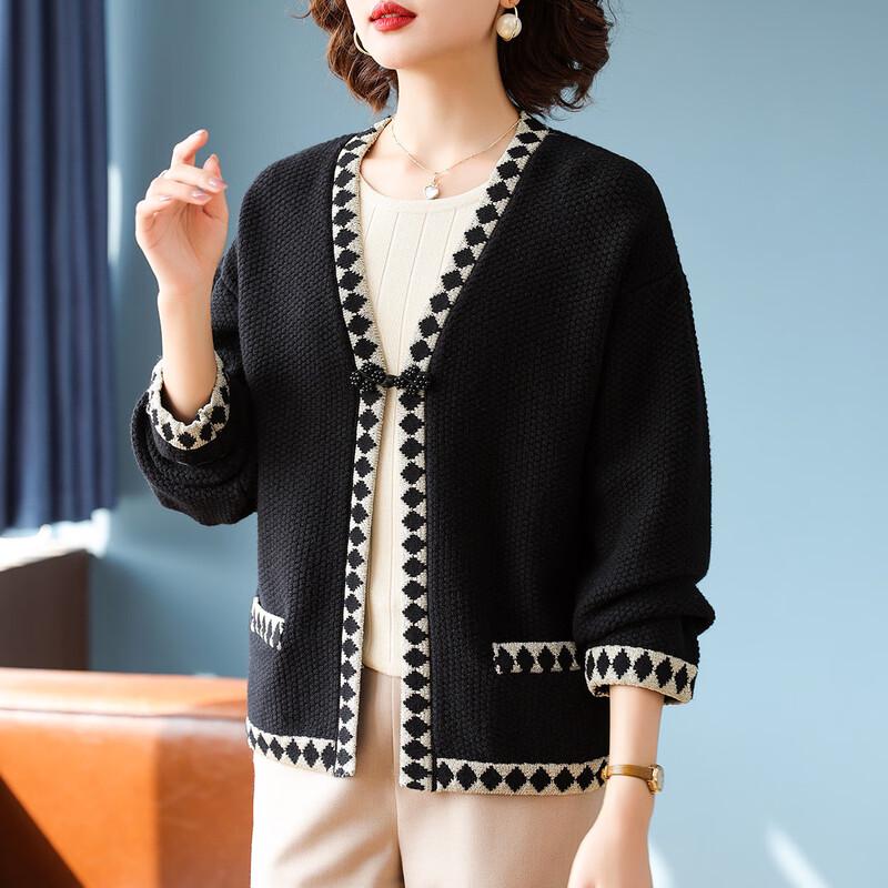 Baolianduo Mid-Aged Women's Elegant Knit Cardigan