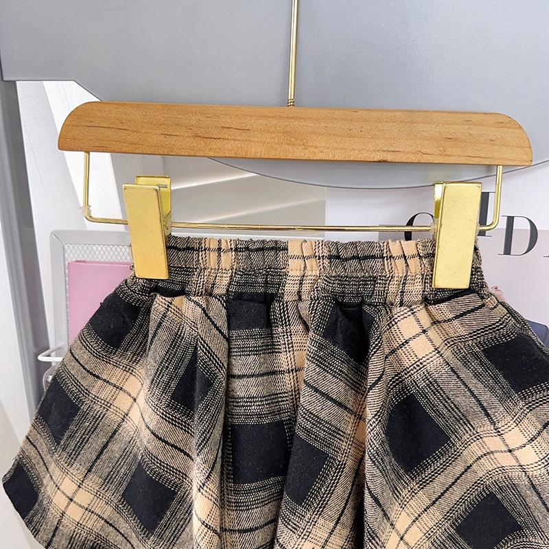 Girls' Trendy Summer Skirt & Sleeveless Top Set AXA585