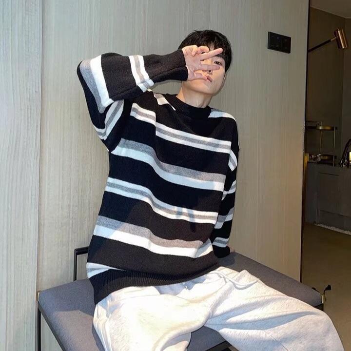 Men's Striped Knit Sweater – Autumn/Winter Round Neck Loose Fit Long Sleeve T-Shirt Hoodie
