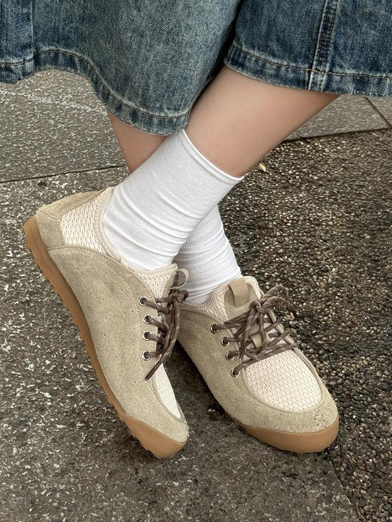 Vintage Suede Mesh Sneakers for Women Breathable Lightweight Casual Lace-Up Shoes with Rubber Sole