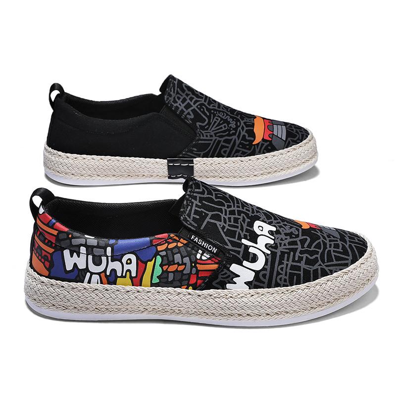 2022 Fashion Black Printed Summer Slip-On Men'S Canvas Shoes Breathable Platform Flat Shoes For Men Comfort Men'S Loafers Casual