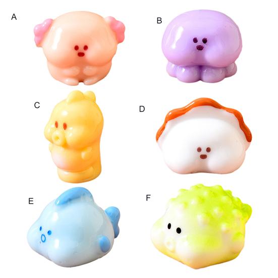 Mini Resin Ocean Animals Figurine Tiny Marine Creatures Ornaments for Garden Micro Landscape DIY Fish Tank Aquarium Planter Pot Dollhouse Decor