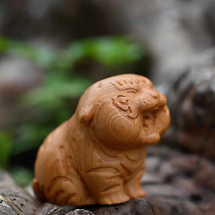 Burl Wood Carving: Fierce Tiger Ornament - Solid Wood Animal Figurine for Home or Car Decor