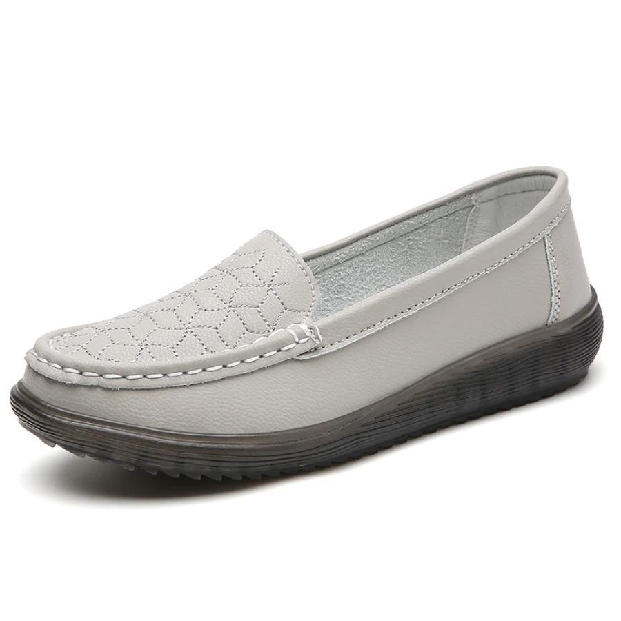 2025 Designer's new 100% leather women's casual shoes Women's flat mother shoes spring and autumn casual walking women's shoes