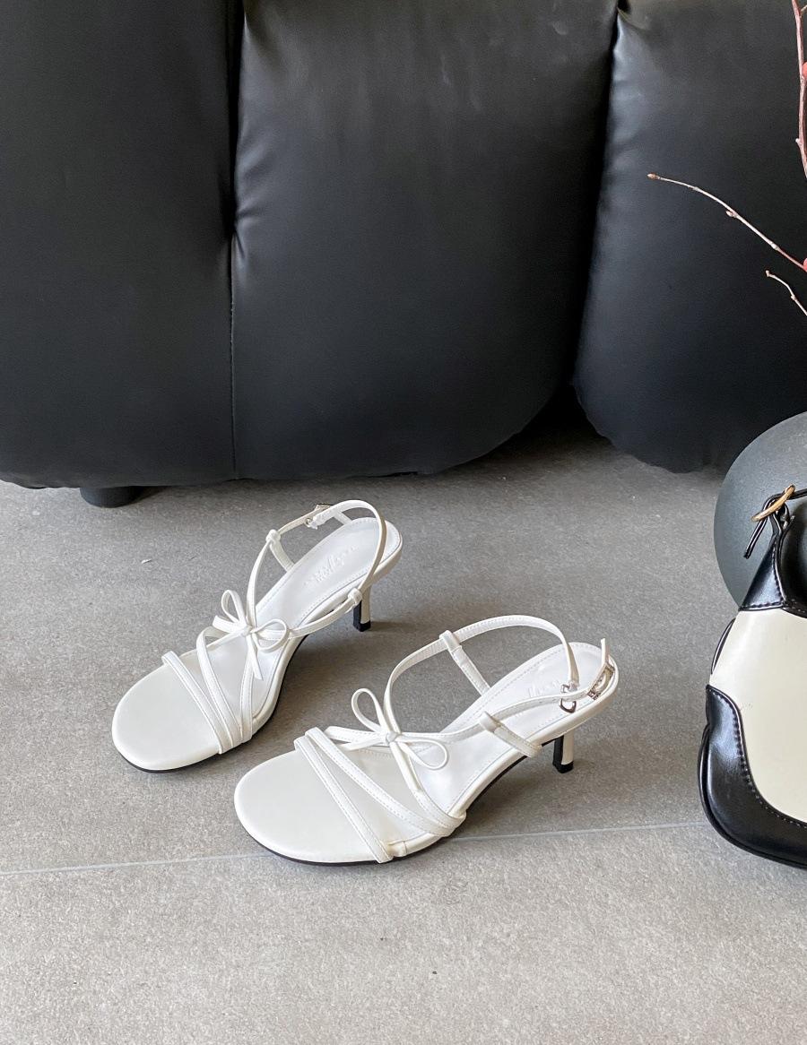 

Красивые туфли на высоком каблуке французские босоножки-стилет женские 2025 новые летние интернет-знаменитости с открытым носком крест простой слово 40