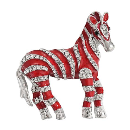 Brooch Horse-Themed Zine Alloy Brooch with Inlaid Crystals Enamel Faux Pearls Fairy Tale Badge Artistic Accessories