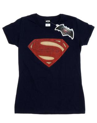 Üst Kıyafetler – T-shirtler