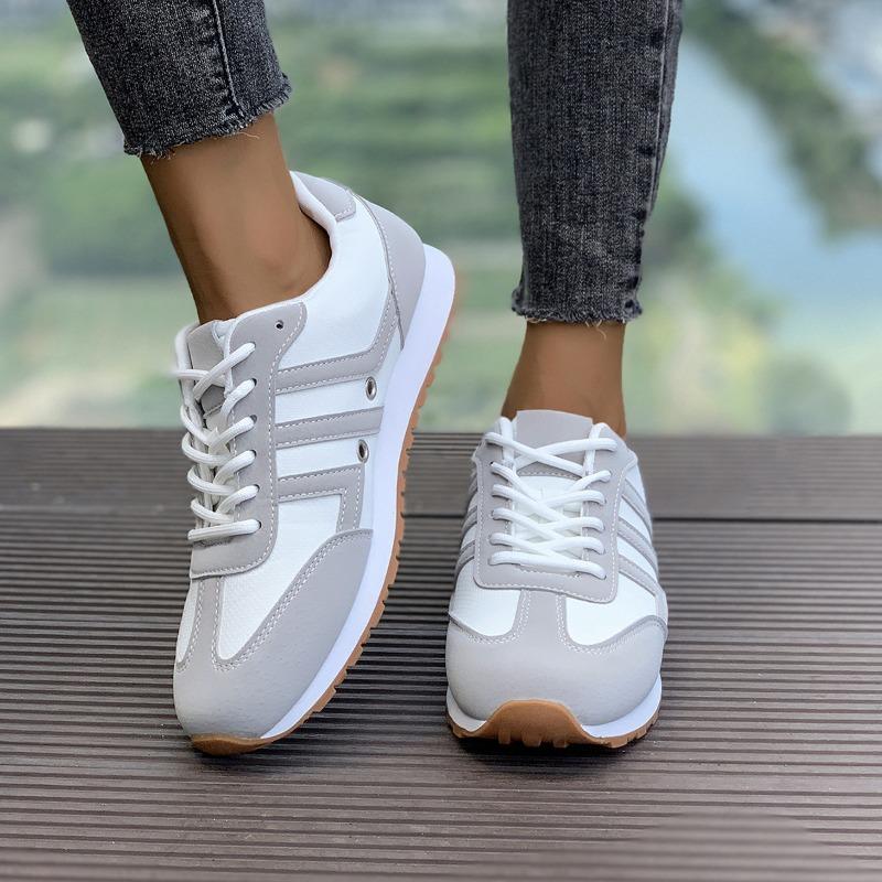 Autumn New Casual Shoes Fashionable Versatile Travel Running Shoes Breathable Leather Lightweight Sports Women's Shoes