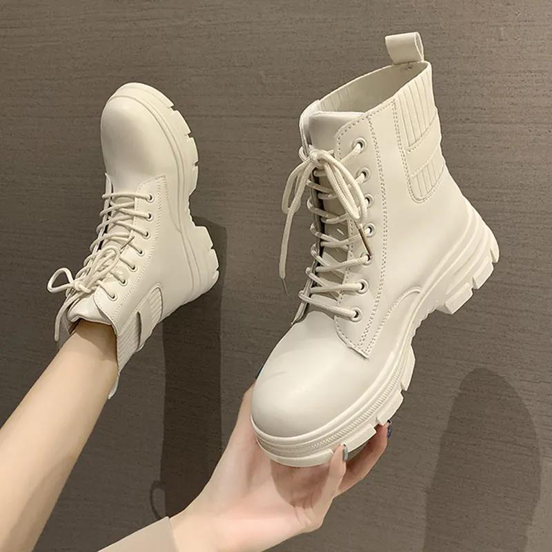 Stivali Martin con suola spessa Donna Stile Britannico Primavera e Autunno  Stivali Singoli Bianchi Mid-tube Short Boots Summer Thin Section acquista  in modo economico — spedizione gratuita, recensioni reali con foto —