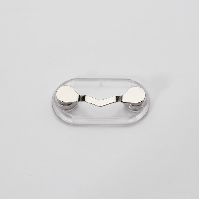 Fashion Magnetic Hang Eyeglass Holder Clip Magnet Sunglasses Headset Line Clip EMA