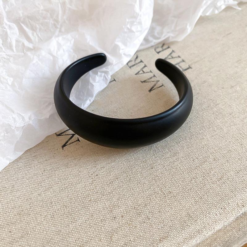Resin oval simple fashion open bracelet ring set unique design sense niche jewelry